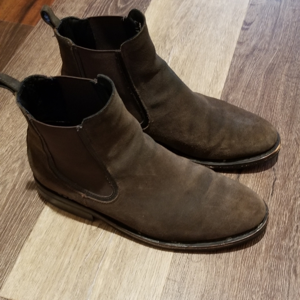 Dark Brown Suede Thursday Chelsea Boots (9.5)
